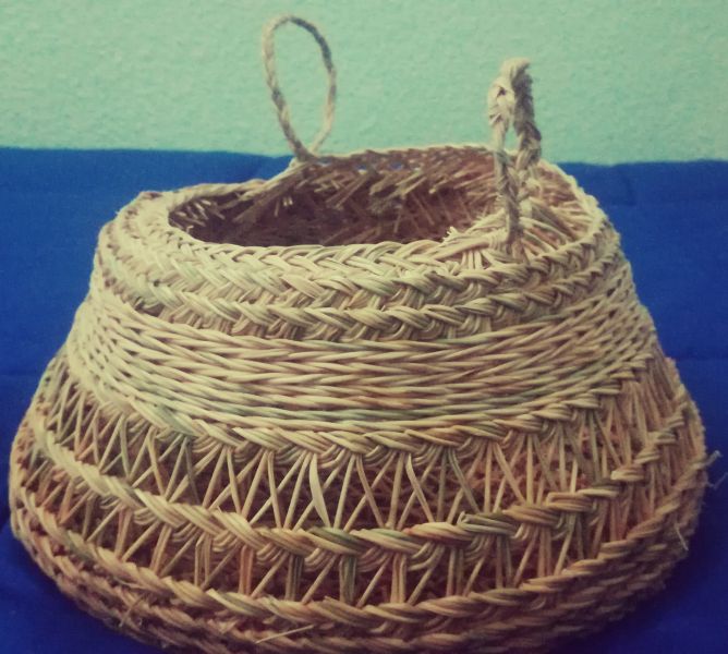 Archivo:Cesto cofín.jpg